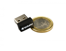 Load image into Gallery viewer, Verbatim USB 2.0 Drive 32GB, Store &#39;n&#39; stay nano

