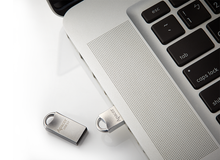 Load image into Gallery viewer, Apacer Flash Drive  / AH115 / 32GB / 2.0 / Silver RP
