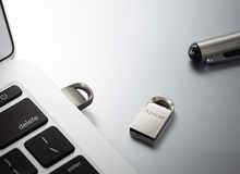 Load image into Gallery viewer, Apacer Flash Drive ,AH115,64GB 2.0 Silver RP
